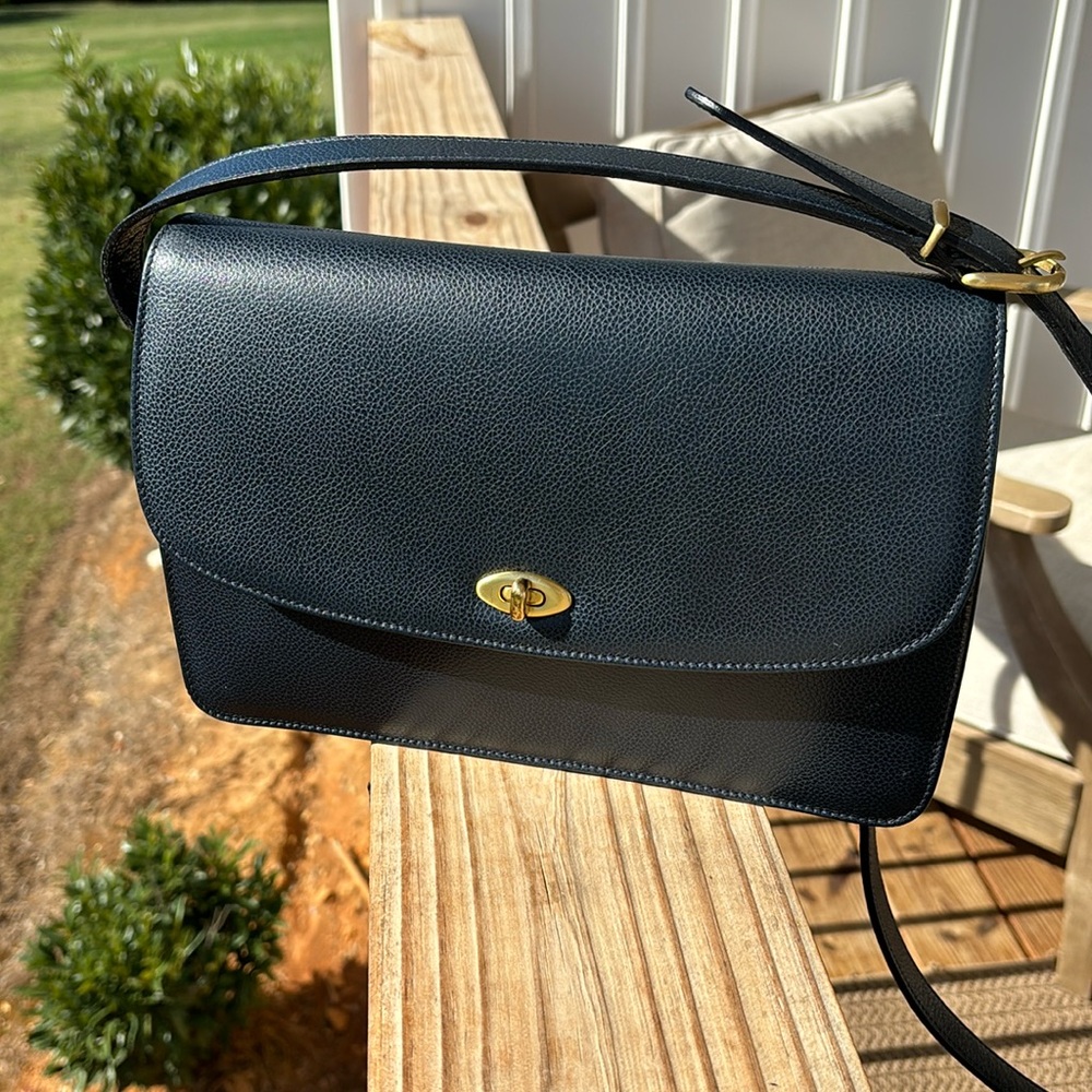 Vintage Coach Royalton (Madison Collection) in Navy #4403.